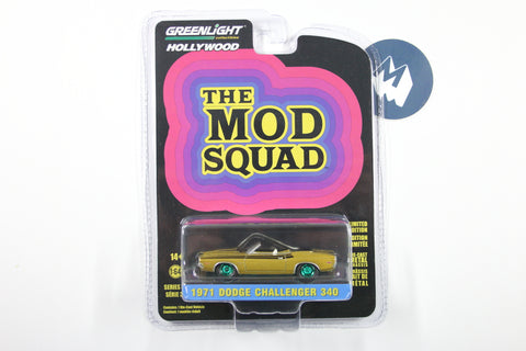 [Green Machine] The Mod Squad / 1971 Dodge Challenger 340 Convertible (Gold)
