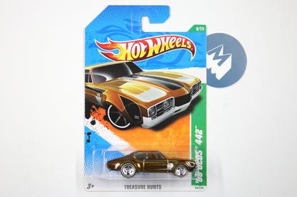 [Super] Hot Wheels 2011 Super Treasure Hunt - '68 Olds 442 (Long Card)