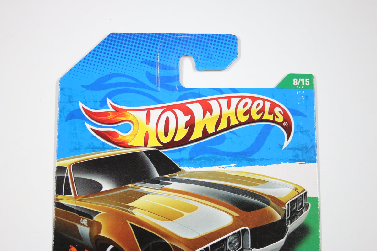 [Super] Hot Wheels 2011 Super Treasure Hunt - '68 Olds 442 (Long Card)