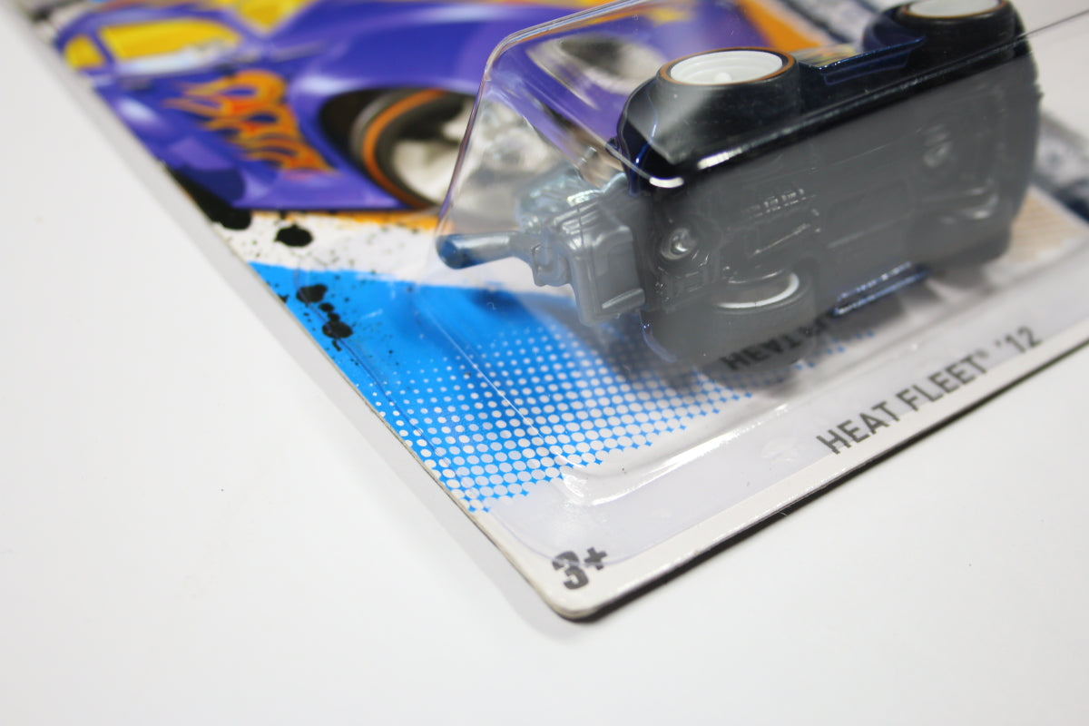 [Super] Hot Wheels 2012 Super Treasure Hunt - Volkswagen Beetle (Long Card)
