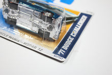 [Super] Hot Wheels 2012 Super Treasure Hunt - '71 Dodge Challenger (Short Card)