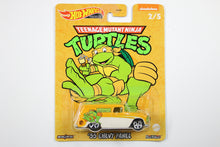 Hot Wheels Pop Culture 2022 Mix 1 Teenage Mutant Ninja Turtles / '55 Chevy Panel - Michelangelo