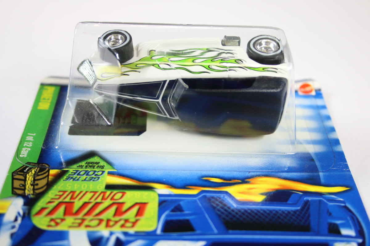 [Treasure Hunt] Hot Wheels 2002 Treasure Hunt - Phaeton (Long Card)