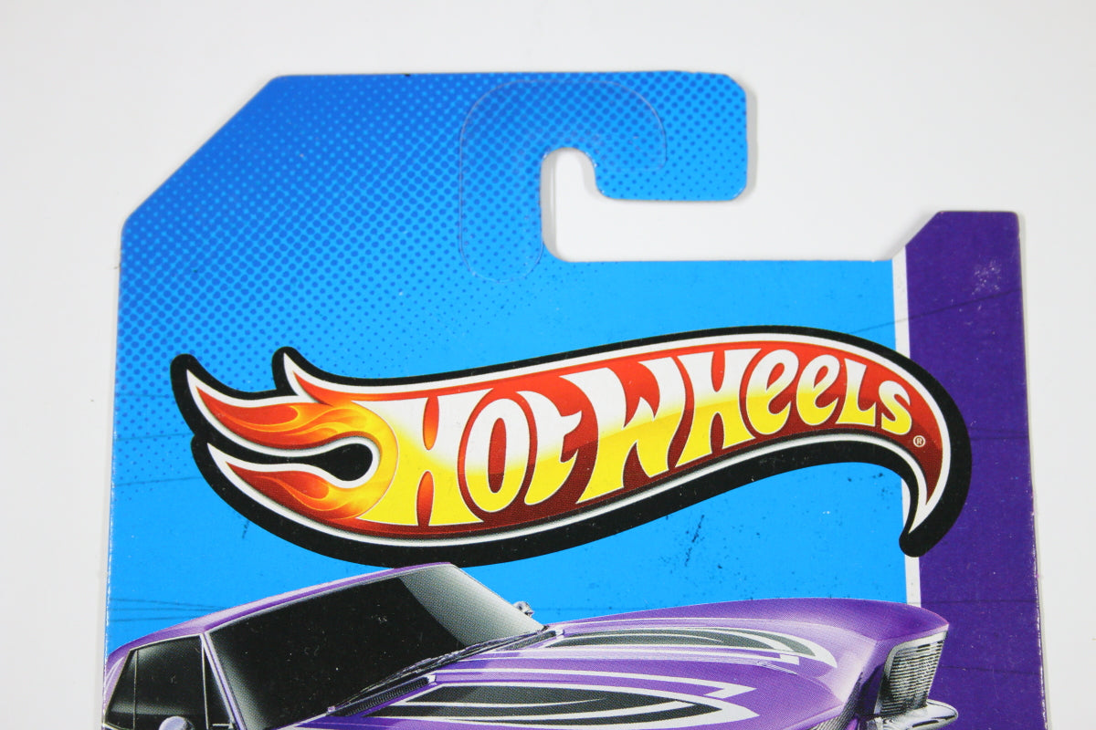[Super] Hot Wheels 2013 Super Treasure Hunt - '64 Buick Riviera (Long Card)