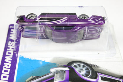 [Super] Hot Wheels 2013 Super Treasure Hunt - '64 Buick Riviera (Long Card)