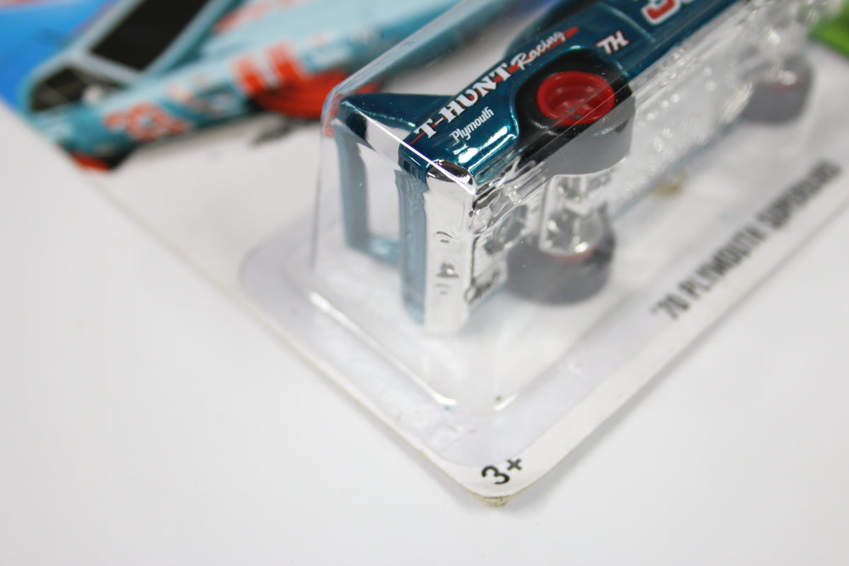 [Super] Hot Wheels 2015 Super Treasure Hunt - '70 Plymouth Superbird (Long Card)