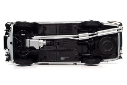 1:18 - 1964 Aston Martin DB5 / James Bond 007 - No Time To Die