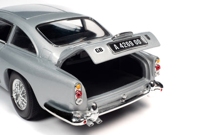 1:18 - 1964 Aston Martin DB5 / James Bond 007 - No Time To Die